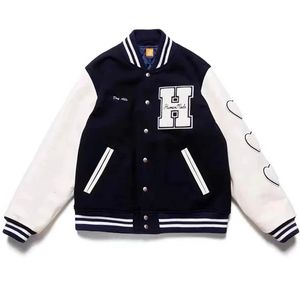 Jaquetas masculinas H Carta Beisebol Varsity Jaqueta Homens Oversize Mulheres Casacos Manga De Couro Marinho Azul Coração Rebanho Vintage Baggy Jaqueta Masculina 231212