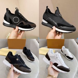 Hommes Run Away Baskets Top Qualité Designers pour Femmes Chaussures En Cuir De Veau Maille Couleur Mixte Entraîneur Runner Chaussures Tennis Chaussures Casual Baskets