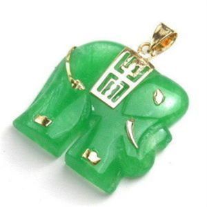 Green Jade 18K GP Elephant Pendant Necklace2427