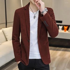 Męskie garnitury 2023 Wysokiej jakości moda Przystojna trend Koreańska wersja Slim Groom Suit swobodny płaszcz męski płaszcz Man Blaze