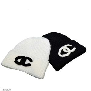 Classic Designer Autumn Winter Channel Beanie Hats Men and Women Fashion Brand Double Letter c Universal Knitted Cap Wool Outdoor Warm Skull Caps67P7