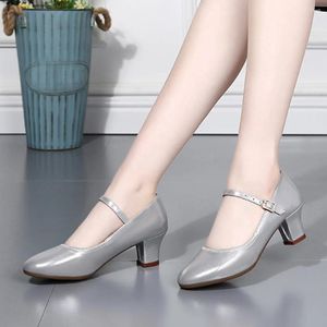 Sandalen, Tanzschuhe für Damen und Mädchen, Damen, für Latein, Ballsaal, moderne Salsa-Übungstanzschuhe, geschlossene Zehenpartie, quadratischer niedriger Absatz, elegante Pumps