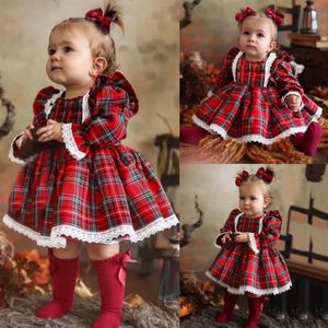 Vestidos da menina 2023 Natal criança crianças bebê menina princesa vestido vermelho xadrez babados renda tutu crianças puff manga natal 1 6y 231212