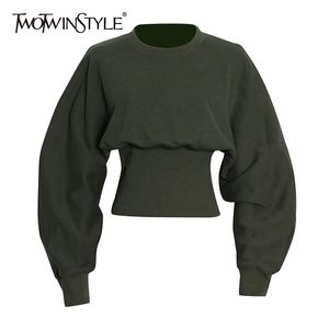 Kvinnors hoodies tröjor Twotwinstyle Green för kvinnor Slim Plain O Neck Långärmad avslappnad tröjor Kvinnliga Autumn Clothing Fashion 231212