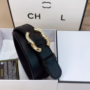 벨트 클래식 디자이너 Sier Letter Leath Belt for Women 패션 허리띠 다이아몬드 골드 버클 파티 302