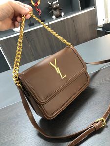 Designerbagswomen moda çanta çanta omuz çantaları alışveriş elyafları deri crossbody haberci çanta lüks tasarımcı çanta zarf cüzdan flep pochette tote