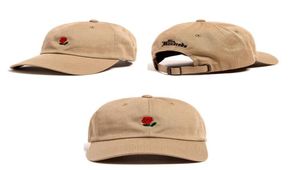 数百のボールキャップユニセックスローズ刺繍スナップバック男性と女性野球帽子8色ファッションゴルフハット調整可能なサンハット7750474