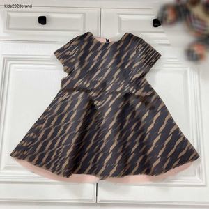 Nova menina vestido designer criança vestidos de impressão completa de letras crianças roupas de grife tamanho 90-160 saia do bebê da criança vestido dec05