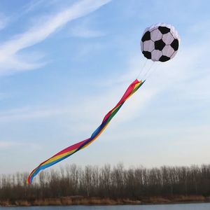 Kite tillbehör 6m 3d fotboll mjuk med lång flytande svans utomhus flygning pipa professionell för barn kometas lätt att flyga 231212