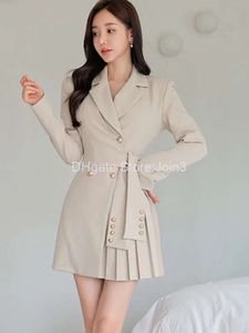기본 캐주얼 드레스 새로운 가을 한국 옷깃 레이스 업 드레스 여자 긴 소매 더블 가슴 주름 사무실 블레이저 드레스 2024