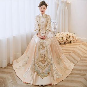 Etnik kıyafet 2 renk zarif lüks xiuhe elbise Çin düğün takım elbise işlemeli cheongsam hanfu gelini kostüm yüksek vintage kadın elbisesi 231212