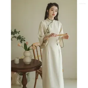 Ethnische Kleidung Herbst Eleganter Stehkragen Dreidimensionale Blumendekoration Langärmelige Cheongsam-Kleider für Frauen Mode Modern