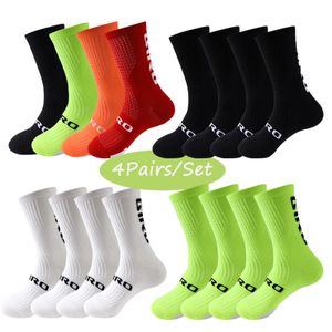 Sports Socks Cycling Men 4 parset Cykling Kvinnor Sport Svett Absorbering av andningsfull fotboll Soccer Compression Wholesale 231212