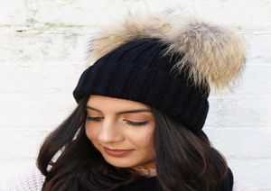 Double Fur Ball Cap Pom Poms Winter Warm Hat For Women Girl Sticked Beanies Crochet Märke Tjock Kvinna5066388