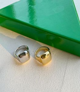 Italiensk design av hög kvalitet smycken smidig fyrkantig ring mode 18k guldpläterad mode personlig men039s och kvinnor039s ri6585275