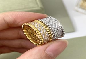 Women Designer Ring Cleefes Rings Neckor Screw Armband Party Wedding Par Gift Loves Fashion Luxury Ring Armband med Box6682687