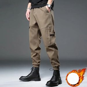 Mäns byxor Autumn Winter Kpop Fashion Style Harajuku Slim Fit Trousers Män Loose All Match Straight Cylinder Casual Pants Thick Cargo Pants 231213