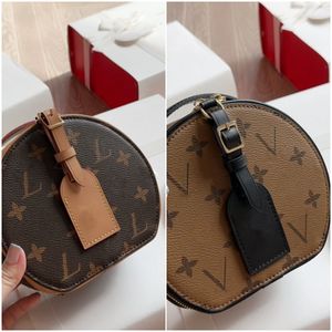 Luxuriöse Designer-Tasche, Umhängetasche aus echtem Leder, runde Tasche, Vintage-Retro-Handtasche mit Anhänger, klassisches braunes Muster, Kosmetiktasche mit großem Fassungsvermögen, Make-up-Taschen, Tragetasche