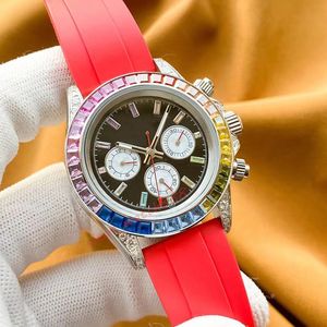 Luxury Man Watch Famous Brand Watch Designer Watch 41mm Fashion Wristwatch Bling Iced Out Colored Diamond Bezel rostfritt stål Strap Clock Gifts Naviforce Reloj -R