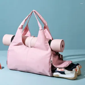 Спортивные сумки Водонепроницаемая ткань Оксфорд Женская спортивная сумка для йоги Независимый отсек для обуви Спортивная дорожная сумка Рюкзак через плечо через плечо
