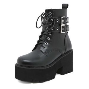 Stövlar Knight Boots Autumn Thick Heel Waterproof Platform Martin Metal Belt Buckle High Short Women 230830