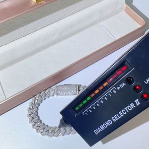 Mens Moissanite Armband Designer Cuban Link Chain 8mm W Pass Diamond Tester Armband 10-20mm W Inlaid 2 Row Cz Stone Prong Chain Hip Hop Designer smycken för gåva