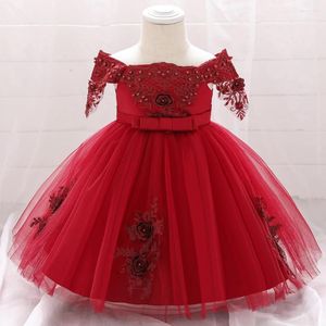 Flickaklänningar 2024 Flower Baby Christmas Gown Toddler Girls Birthday Party Lace Brodery Red Xmas Years Dress for Wedding