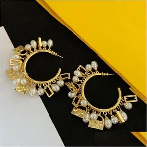 Charm Women Designer Ear Studs Gold Sier Luksusowa marka Letter Peal Hoop Kolczyki Prosty styl biżuterii Big Circle F For Lady P otuab