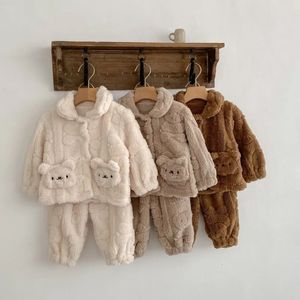 Kleidungssets für geborene Mädchen, 2-teiliges Wollpyjama, Baby- und Kleinkind-Pelzpyjama, eng anliegende Winterkleidung, Babykleidung 9M3Y 231214