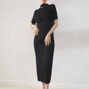 Party Dresses Pleated Women's Solid Color Backed Long Dress Korean Version Summer Fashion Commuter Shopping Versatile Black Robe