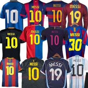 Fans toppar Tees Messis Retro Soccer Jerseys Barca 12 13 14 15 16 17 Vintage Jersey 1994 2006 Classic Football Shirts 05 06 07 08 Kit J240309