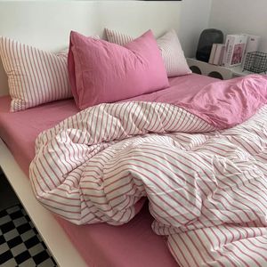 Conjuntos de cama Listras Japonesas Conjunto de Capa de Edredão com Roupa de Cama Única Rainha King Size Consolador para Colcha Dupla 231214