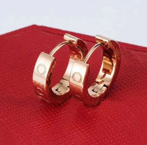 2023 Nowy stadnina Tytanium Steel 18K Rose Gold Designer Studs for Women Exvquacite Proste Fashion Damskie Kolczyki Biżuterii Prezenty stycznia luksus1