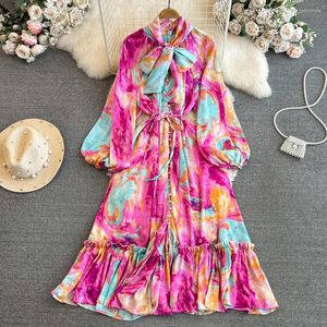 Vestidos casuais elegante chique puff manga longa tie dye vintage arco colarinho impressão a-line vestido solto para mulheres outono maxi