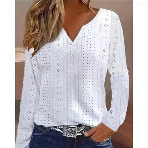 女性用ブラウスエレガントなシャツ2023秋のファッション気質ホワイト長袖VネックホローパネルオフィストップS-2xl