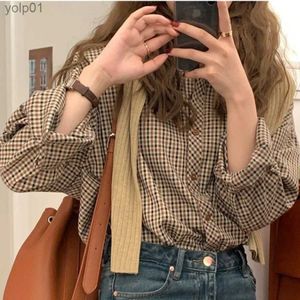 Women's Blouses Shirts Plaid Shirts Women Retro Turn-down Collar Blouses All-match Straight Hong Kong Style Button Up Elegant Long Sle Outwear FemmeL231214