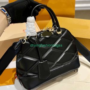 ALMA Designer Shell Bag Cross Body Brand Bags Leather Totes Handbags Fashion Shoulder High Quality Bag Women Solid Letter pure Phone Wallet shopping evening bag