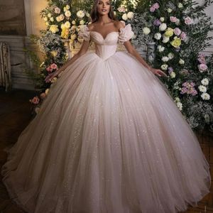 Atemberaubende 2024 Sexy glänzende Herzausschnitt-Schnür-Ballkleid-Hochzeitskleider, individuelle schicke Perlen, Tüll, Hofzug, Prinzessin-Brautkleid