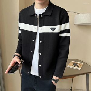 Herrtröjor Spring Autumn Male High End Sticked Cardigan Coat/Men Loose Casual Black and White Sparched Polo Collar Long Sleeved Treeat