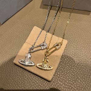 Senhora designer pingente colar clipe de papel corrente clavícula colar diamante completo saturno colar nana mesmo estilo