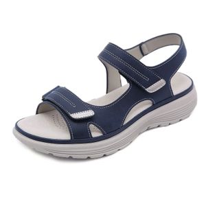 Sandalen SIKETU Marke Haken Schleife Sandalen Frauen Sommer Leder Licht Freizeit Keil Plattform Schuhe Blau Mädchen Außerhalb Anti-rutsch Aprikose 42 231213