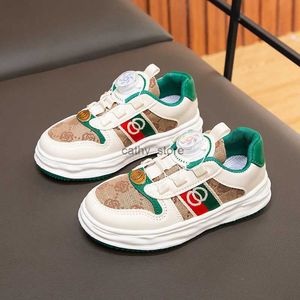 アスレチックアウトドア2023Children's Casty Shoes Summer Girls Shoes Kids Sneabers Boys Tennis Shoes Fashion White Sport Shoes Size 27-38L231212