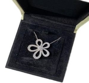 S925 Sterling Srebrna Diamond Projektant Clover Pendant Naszyjnik dla kobiet luksusowy marka shing kryształowy Słońce kwiat krótki naszyjnik Choker2623258