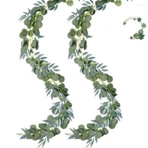 Dekorativa blommor 1/2st Artificial Eucalyptus Garland 6 'Long Leaves Vines Faux Silk Rattan For Wedding Backdrop Arch Home