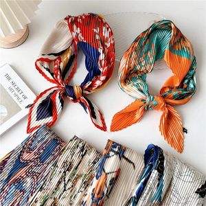 Scarves 2023 Small Neck Tie For Women Fashion Hair Scarf Wrinkle Square Print Velour Hand Wrist Neckerchief Foulard Echarpe Bandanas