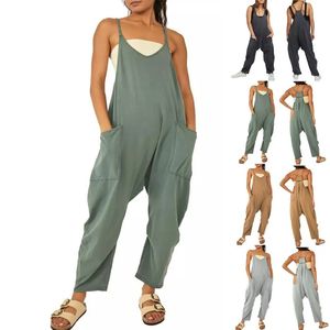 Wholesale Solid color zipper patch pocket and camisole jumpsuit fat buttocks pants and suspender pants