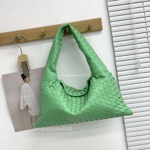 Одна леди Tote Hop Designer Bag Sack Supt Bags Vbottega 2023 Большой осень/зима Новая вязаная корова женская сумочка для женского плеча EI71