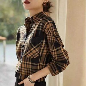 Women's Blouses Shirts Streetwear Spring Autumn Neck Plaid Shirt Fashion Single-breasted Women's Clothing Korean Casual Straight Pockets Blouse YQ231214