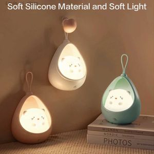 Luci notturne Regalo per bambini Portatile USB ricaricabile Bianco caldo Simpatico coniglietto Gatto Sensore di movimento Lampada da parete a LED Lampada da notte con corda appesa YQ231214