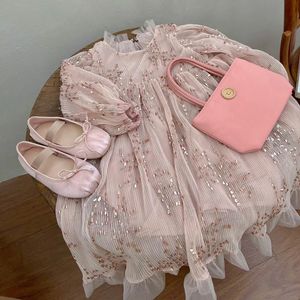 Flickor klänningar 2023 Spring Baby Girls Pink Princess Sequins Puff Sleeve Ball Gown Children Birthday Party Dress 231213